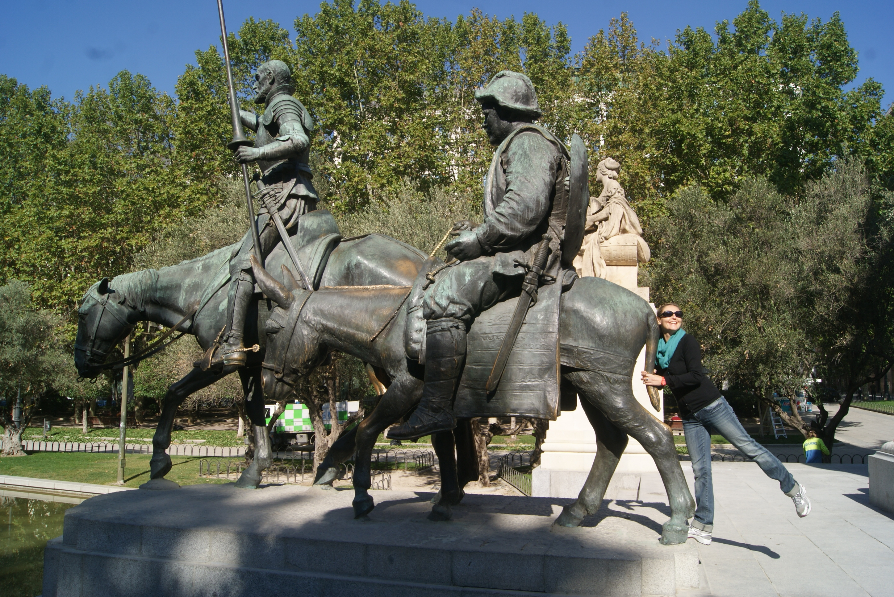 Don Quijote y Sancho Panza na Plaza de España