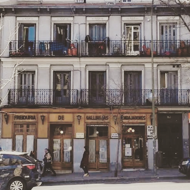 Comércios tradicionais (de toda la vida) na Calle Embajadores