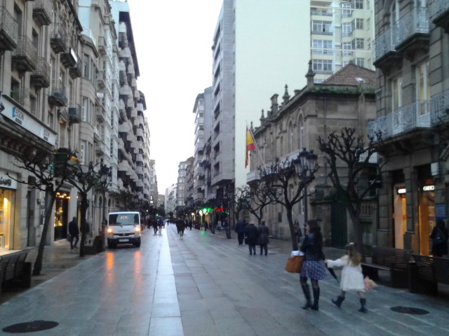 Principal rua comercial de Ourense