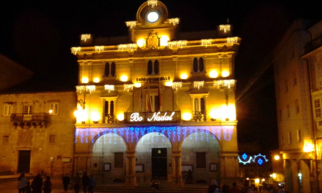 O centro de Ourense decorado para o Natal!